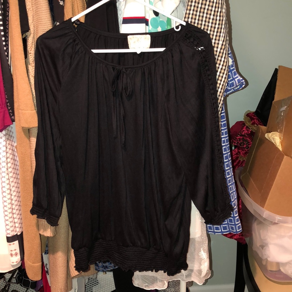 Debbie Morgan large blouse